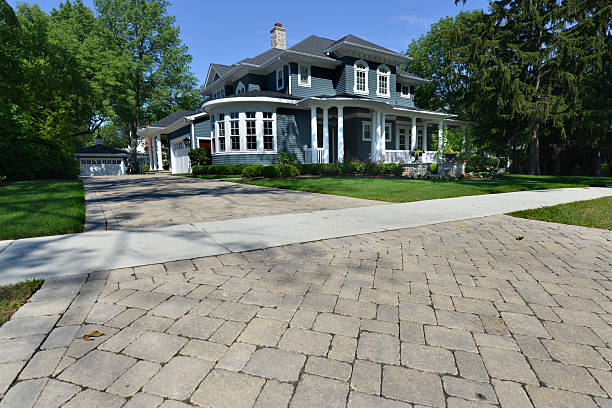 Best Driveway Paving Contractor  in Laurie, MO